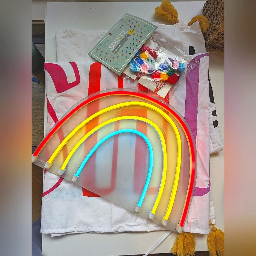 3 piece rainbow kids decor